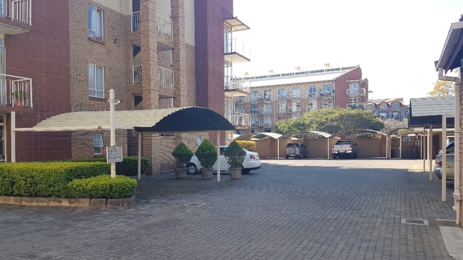 1 Bedroom Property for Sale in Hillcrest Gauteng