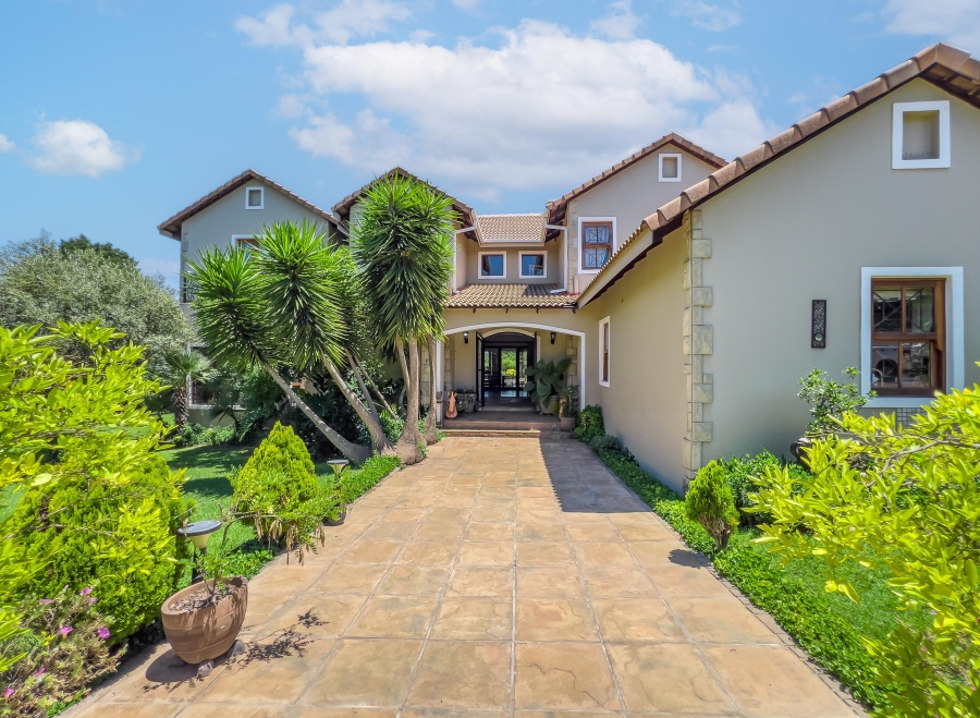 7 Bedroom Property for Sale in Chartwell Gauteng