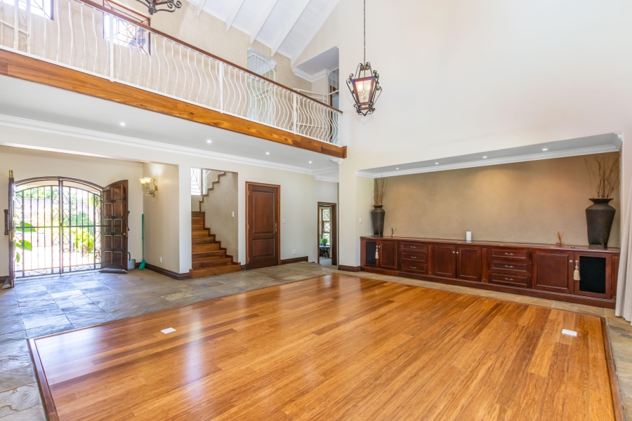 7 Bedroom Property for Sale in Chartwell Gauteng