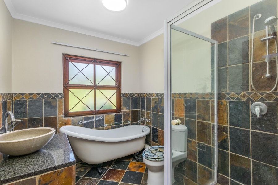 7 Bedroom Property for Sale in Chartwell Gauteng