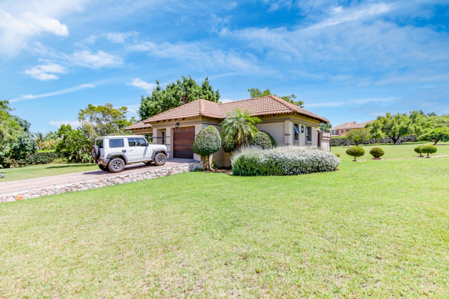 To Let 2 Bedroom Property for Rent in Saddlebrook Estate Gauteng