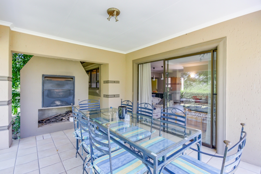 To Let 2 Bedroom Property for Rent in Saddlebrook Estate Gauteng