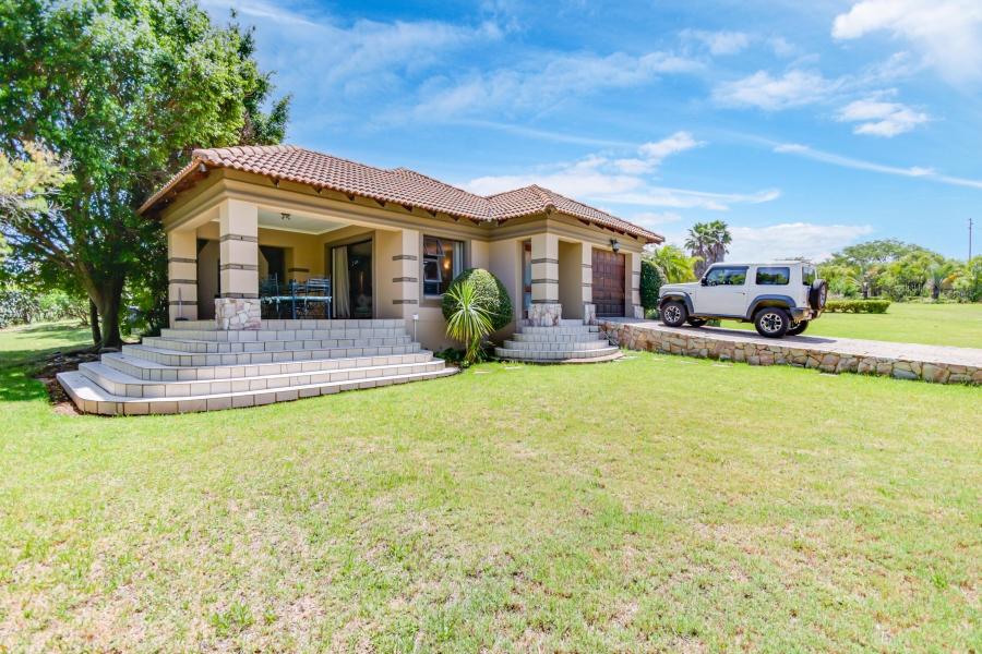 To Let 2 Bedroom Property for Rent in Saddlebrook Estate Gauteng