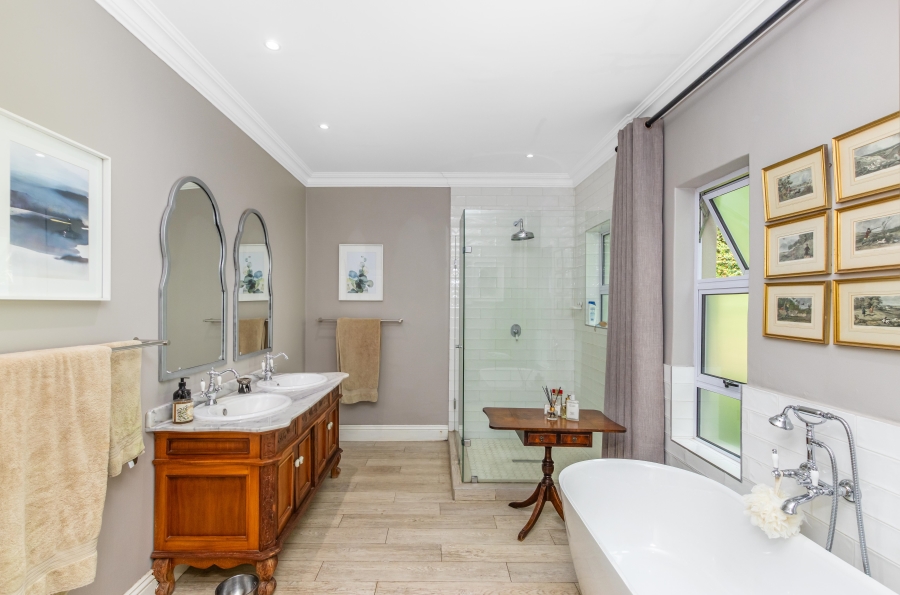 4 Bedroom Property for Sale in Chartwell Gauteng