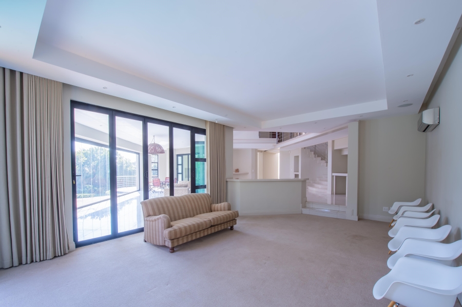 5 Bedroom Property for Sale in Sandhurst Gauteng