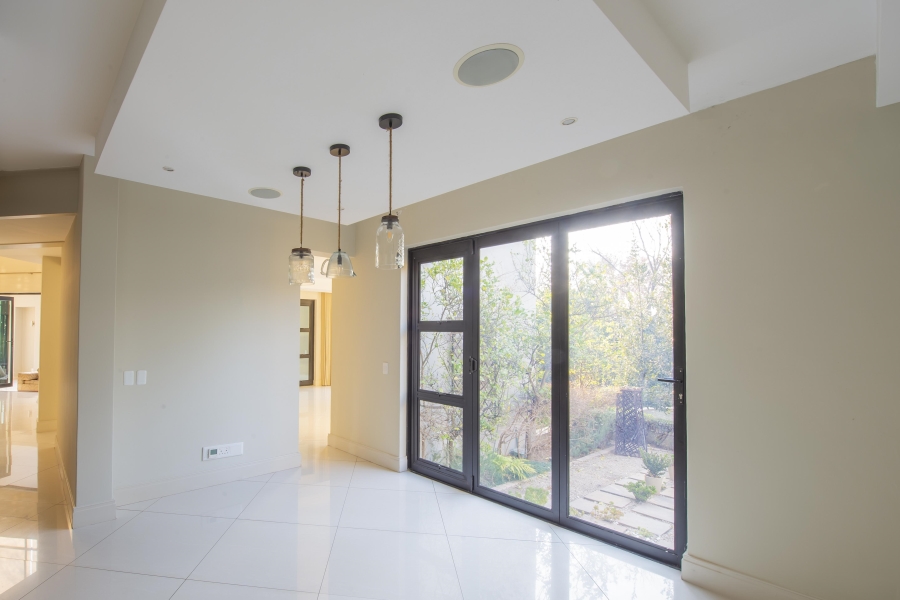 5 Bedroom Property for Sale in Sandhurst Gauteng