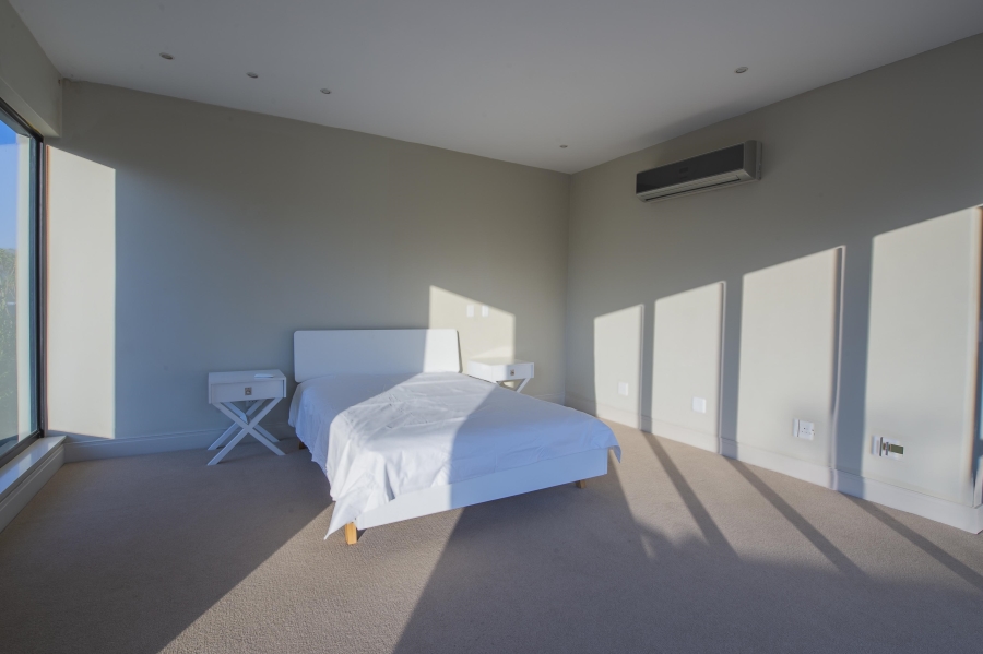 5 Bedroom Property for Sale in Sandhurst Gauteng