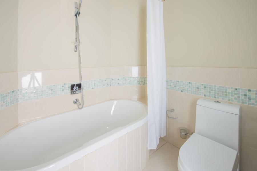 5 Bedroom Property for Sale in Sandhurst Gauteng