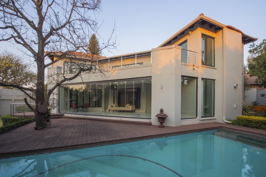 5 Bedroom Property for Sale in Sandhurst Gauteng