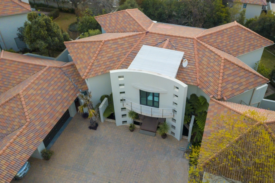 5 Bedroom Property for Sale in Sandhurst Gauteng