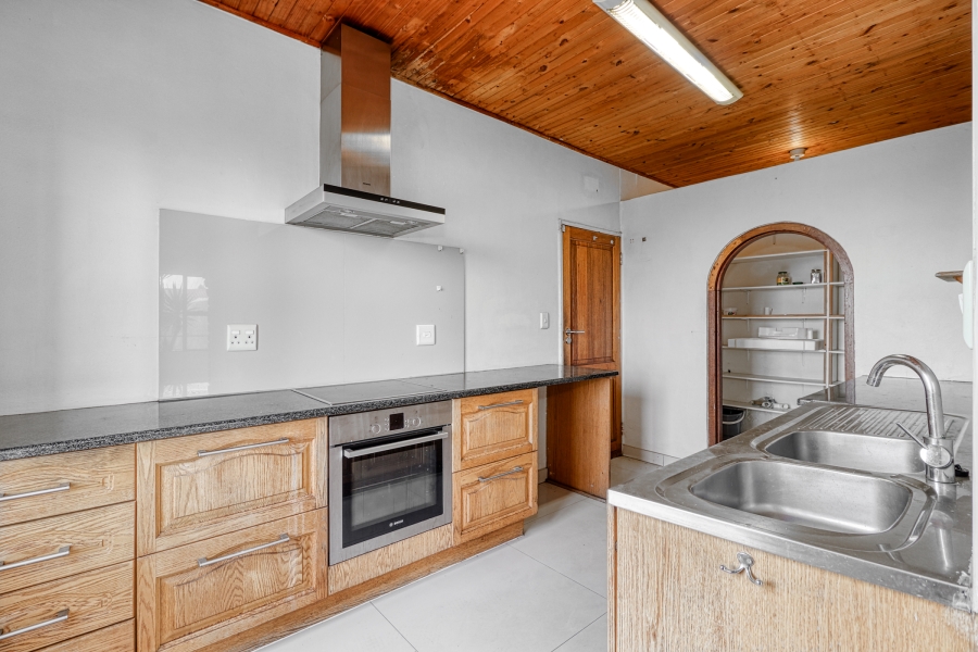 3 Bedroom Property for Sale in Bedfordview Gauteng