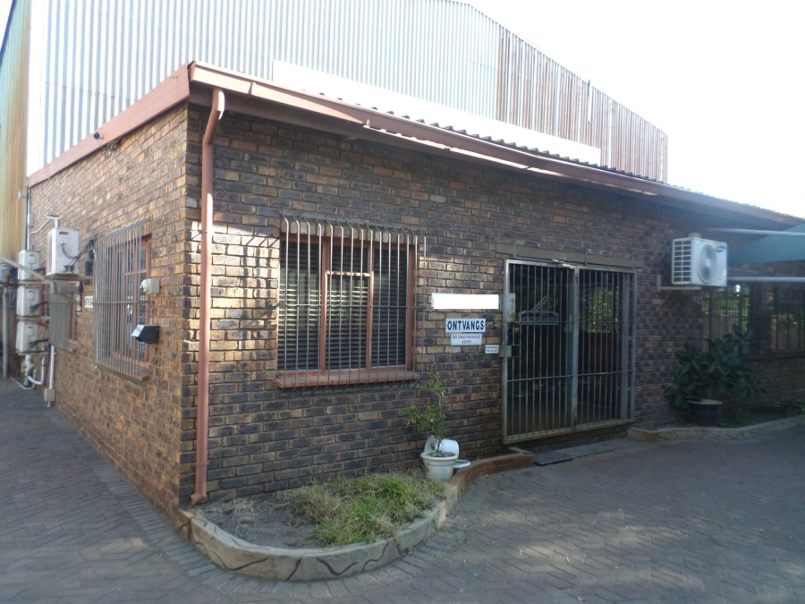 Commercial Property for Sale in Sybrand Van Niekerk Park Gauteng