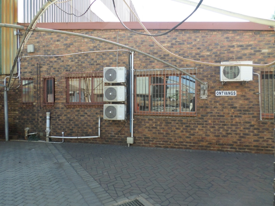 Commercial Property for Sale in Sybrand Van Niekerk Park Gauteng