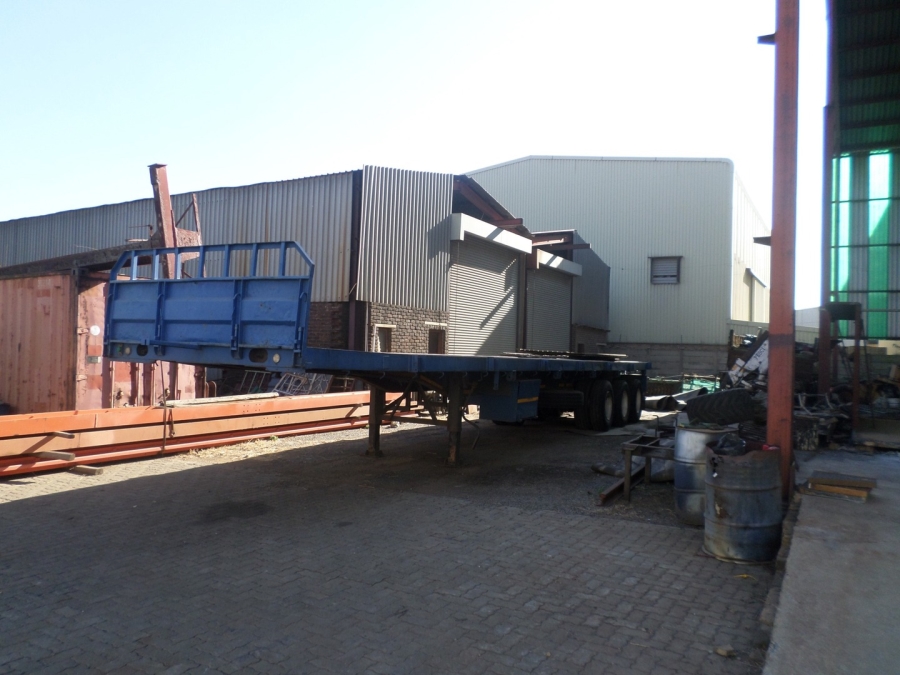 Commercial Property for Sale in Sybrand Van Niekerk Park Gauteng