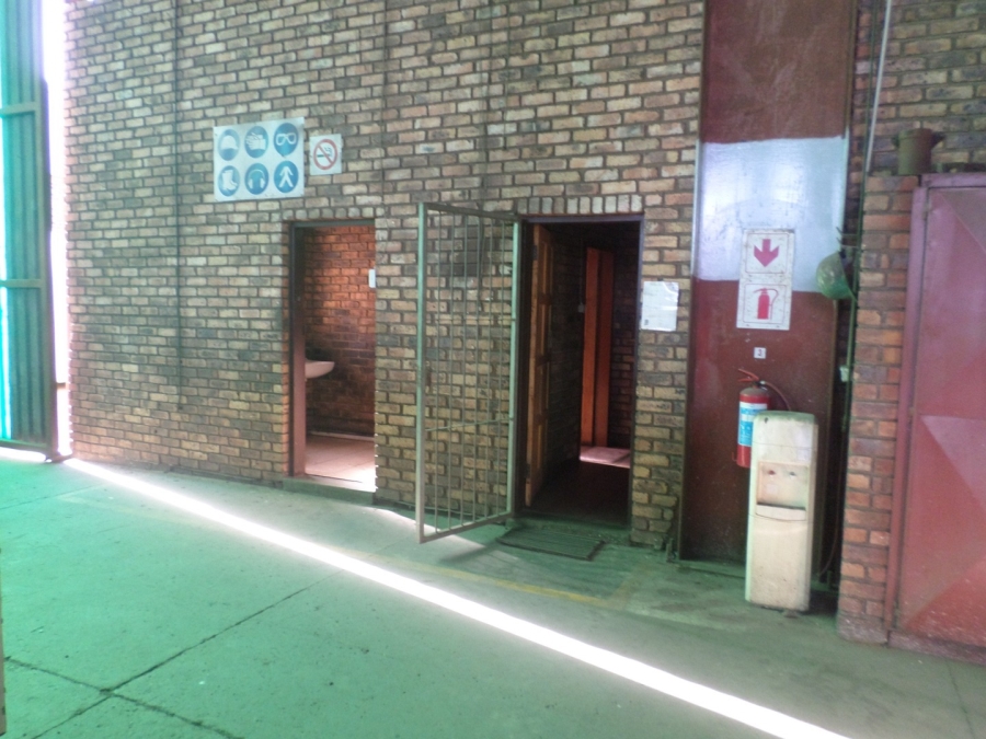 Commercial Property for Sale in Sybrand Van Niekerk Park Gauteng