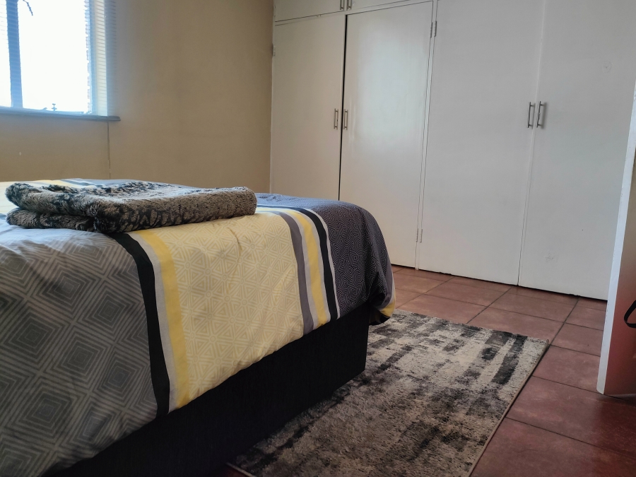 2 Bedroom Property for Sale in Silverton Gauteng