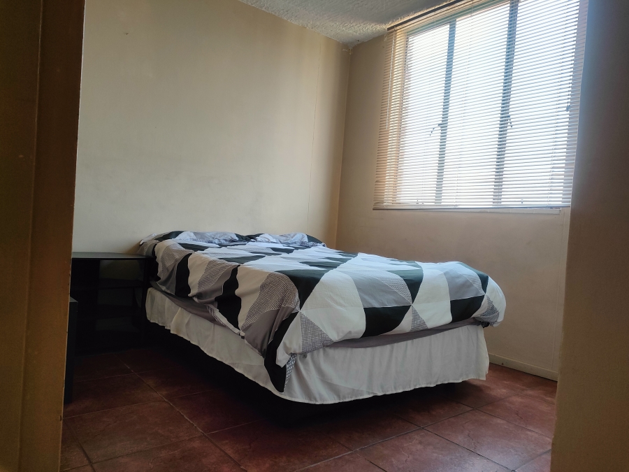 2 Bedroom Property for Sale in Silverton Gauteng