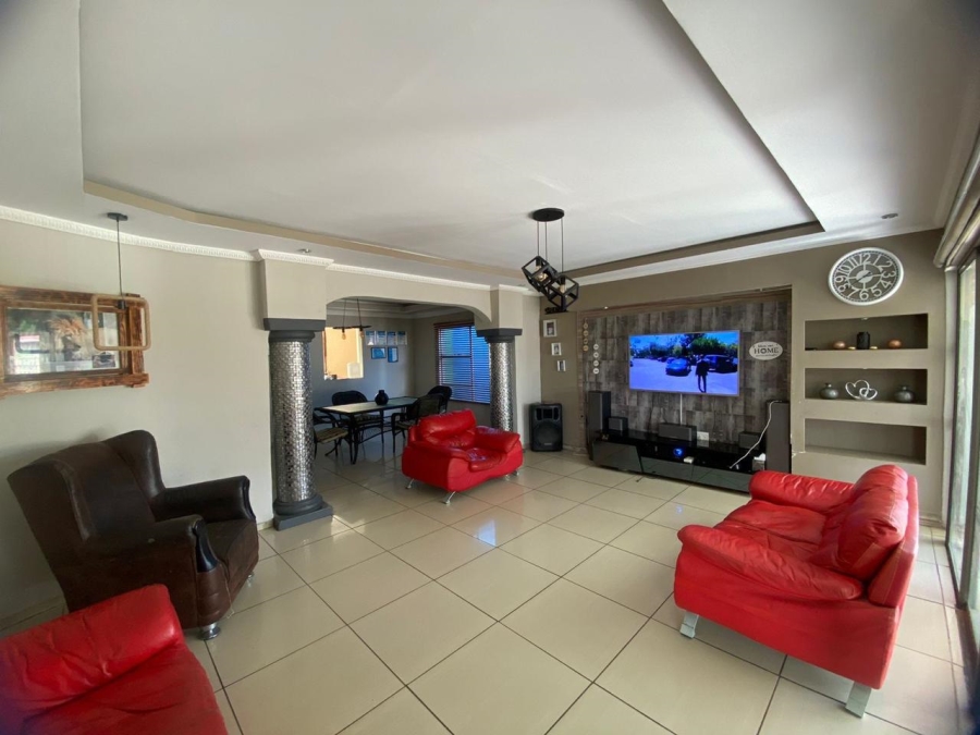 4 Bedroom Property for Sale in Riversdale Gauteng