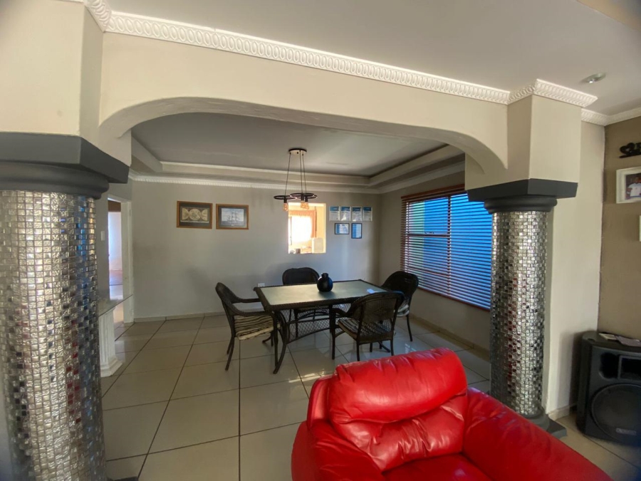 4 Bedroom Property for Sale in Riversdale Gauteng