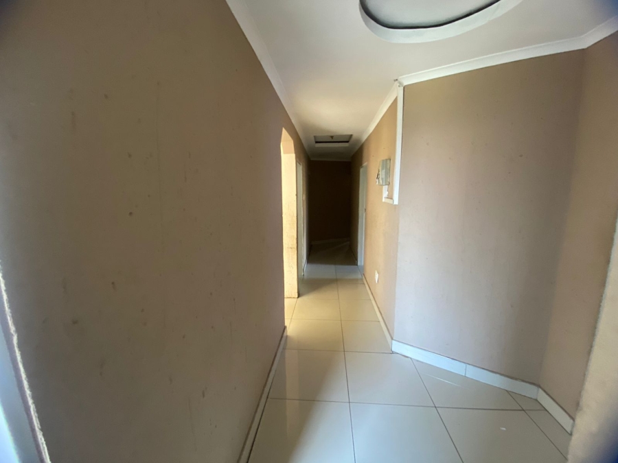 4 Bedroom Property for Sale in Riversdale Gauteng