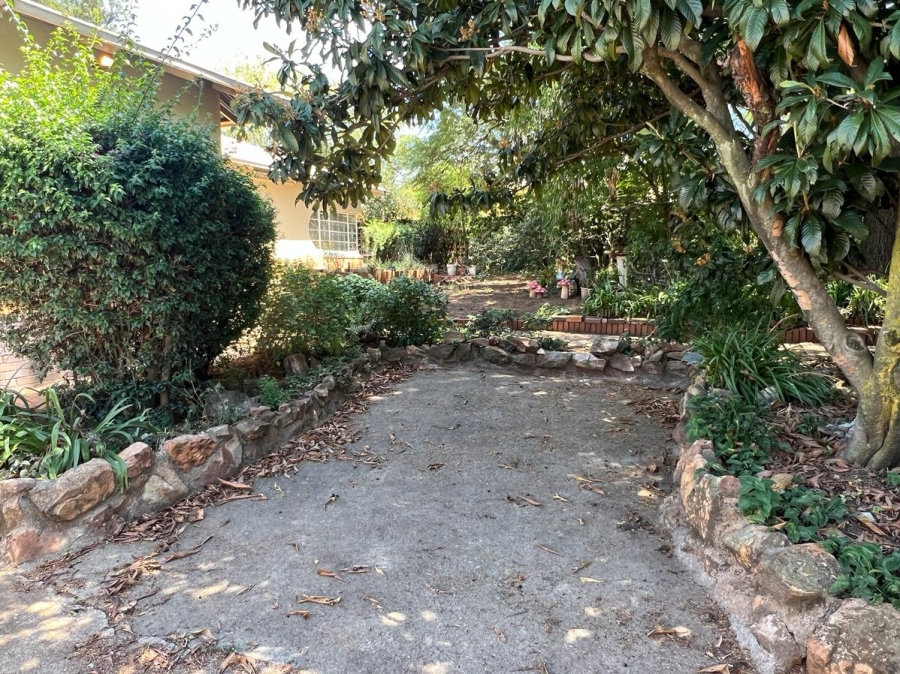 4 Bedroom Property for Sale in South Crest Gauteng