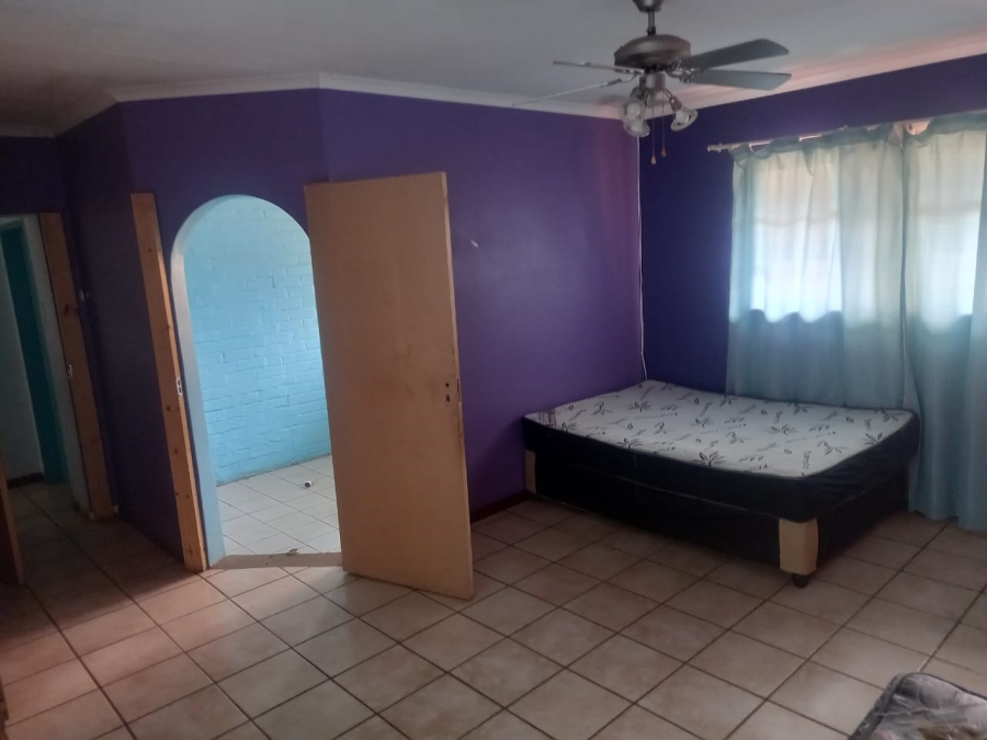 5 Bedroom Property for Sale in Vanderbijlpark CE 2 Gauteng