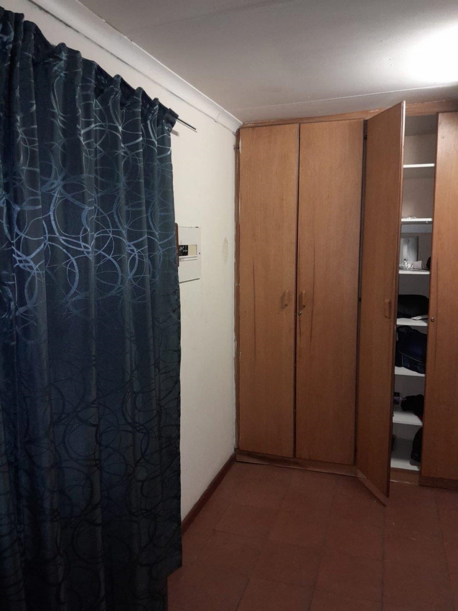 5 Bedroom Property for Sale in Vanderbijlpark CE 2 Gauteng