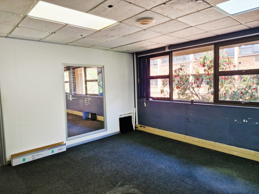 To Let commercial Property for Rent in Houghton Estate Gauteng