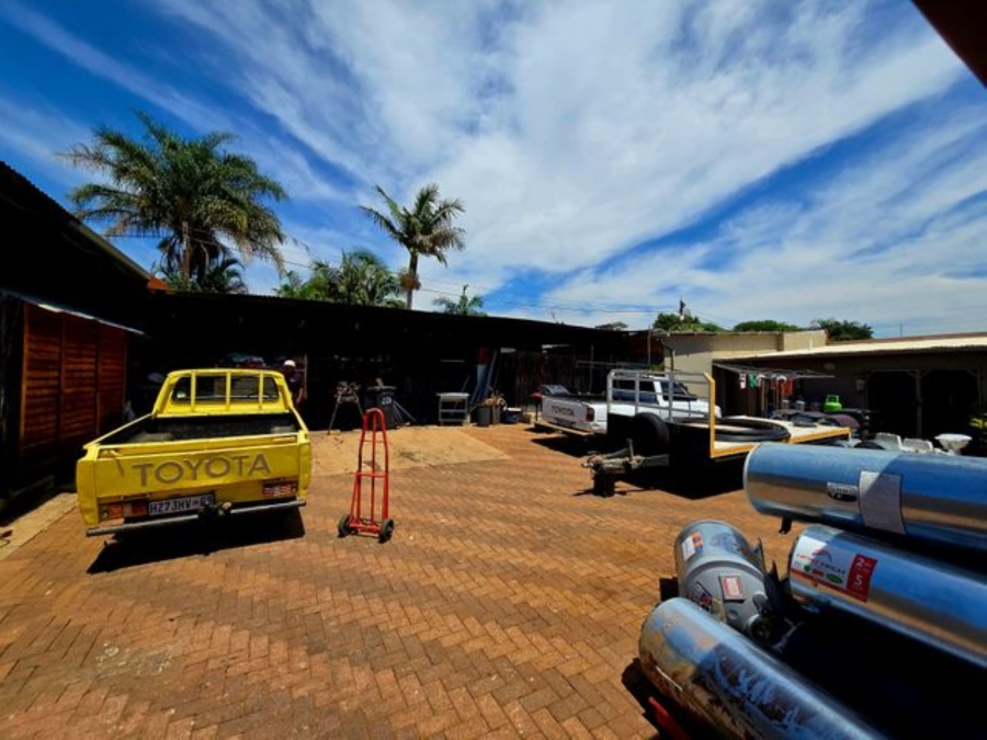 0 Bedroom Property for Sale in Sinoville Gauteng