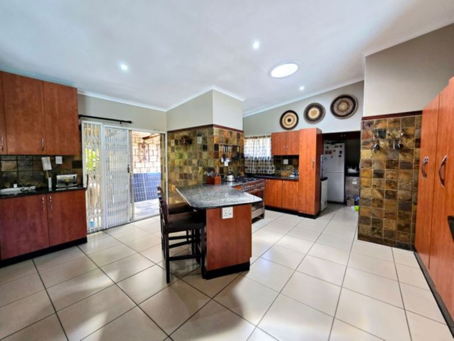 0 Bedroom Property for Sale in Sinoville Gauteng