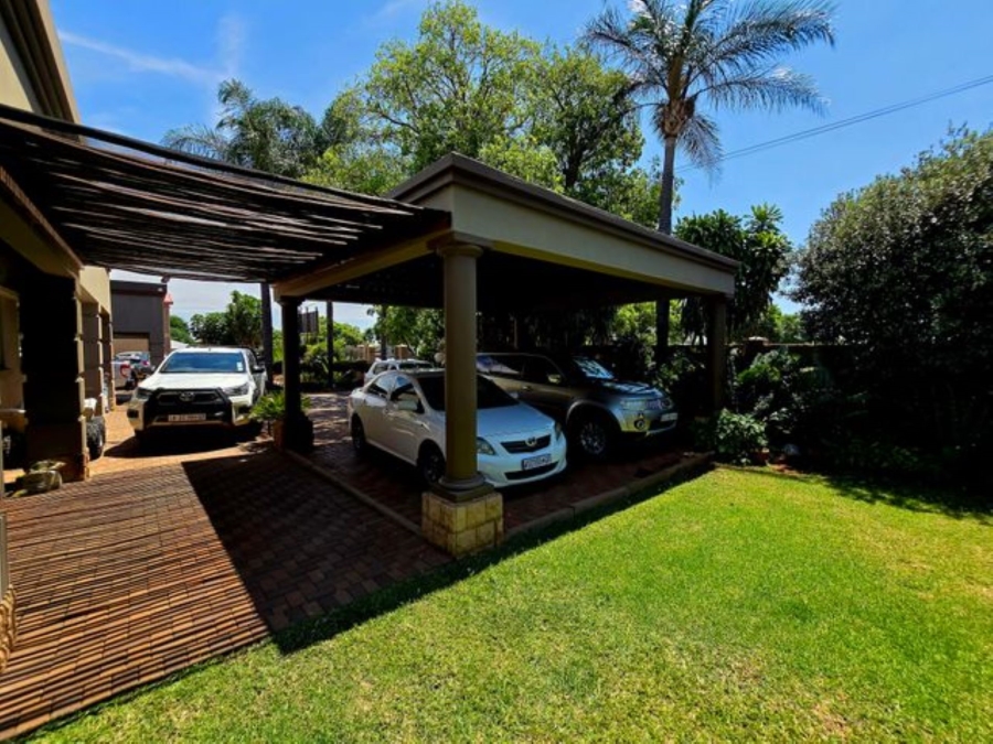 0 Bedroom Property for Sale in Sinoville Gauteng