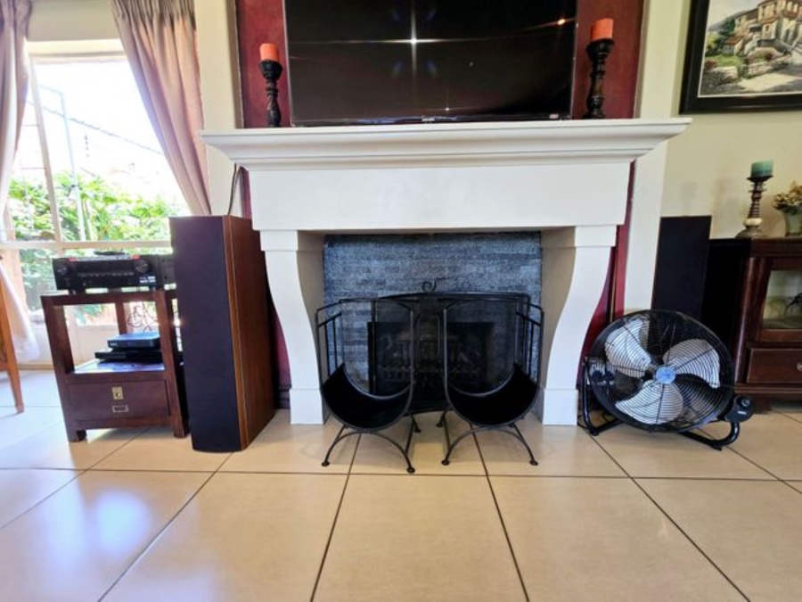 0 Bedroom Property for Sale in Sinoville Gauteng