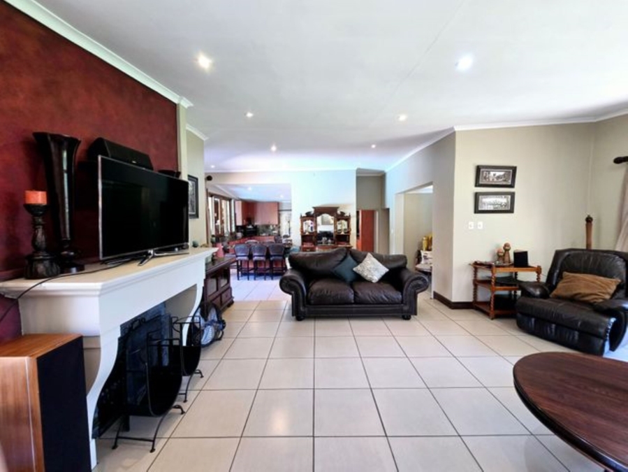 0 Bedroom Property for Sale in Sinoville Gauteng
