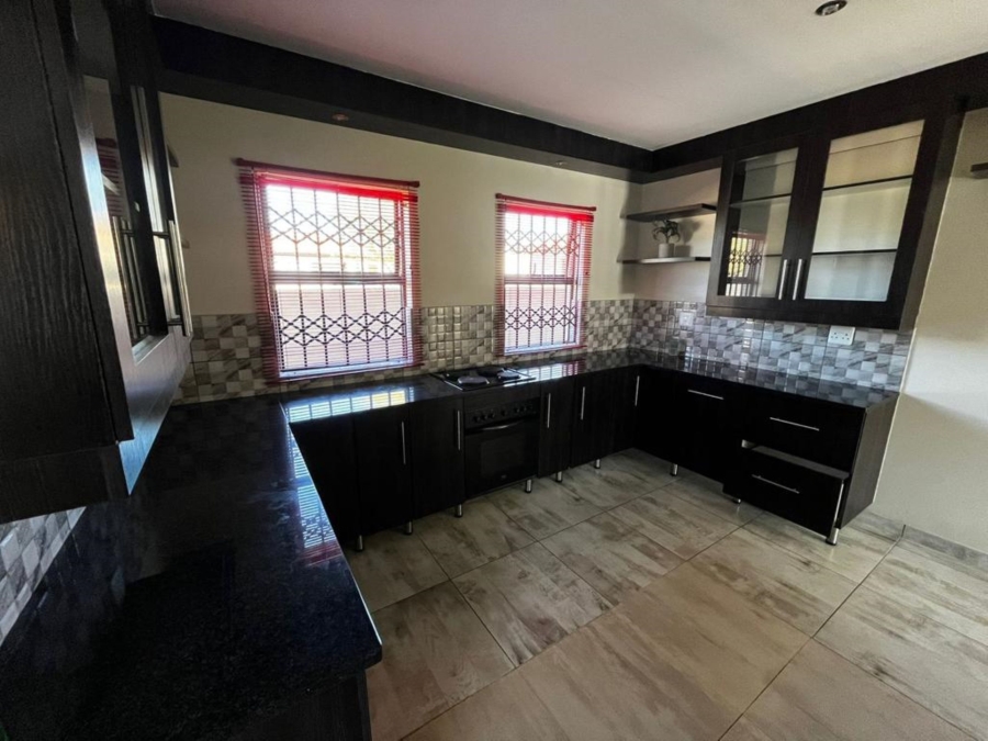 3 Bedroom Property for Sale in The Orchards Gauteng