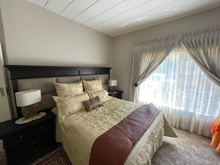 2 Bedroom Property for Sale in Vanderbijlpark CE Gauteng