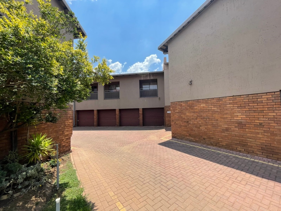 2 Bedroom Property for Sale in Vanderbijlpark CE Gauteng