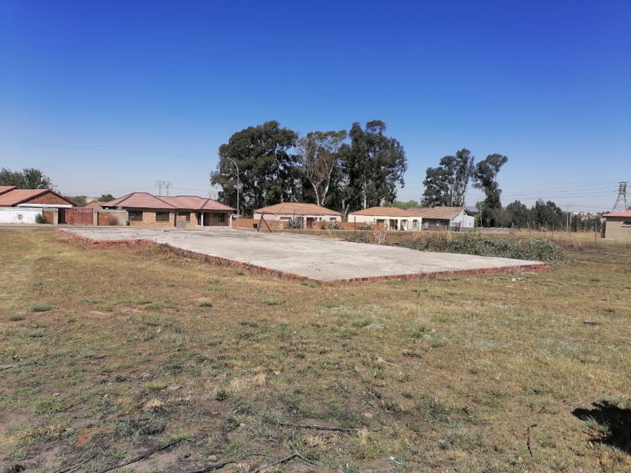 0 Bedroom Property for Sale in Struisbult Gauteng