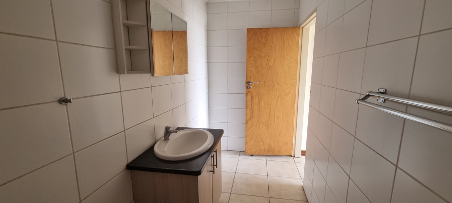 2 Bedroom Property for Sale in Hillcrest Gauteng