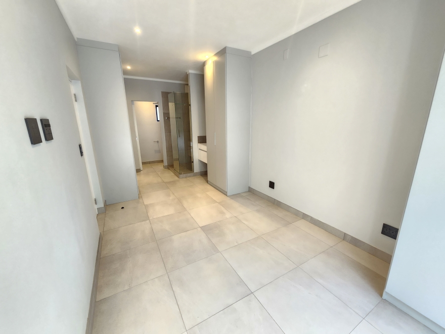 2 Bedroom Property for Sale in Waterkloof Gauteng