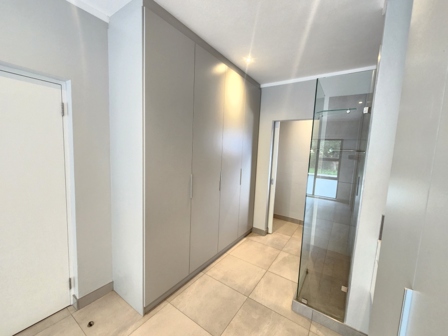 2 Bedroom Property for Sale in Waterkloof Gauteng