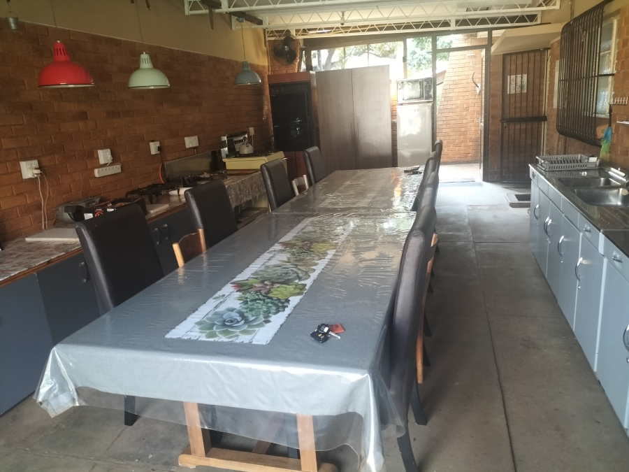 4 Bedroom Property for Sale in Pretoria North Gauteng