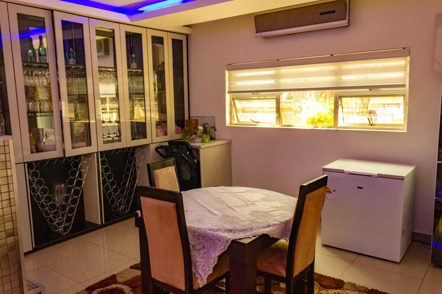 4 Bedroom Property for Sale in Ninapark Gauteng