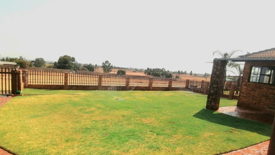 4 Bedroom Property for Sale in Bothas Geluk Gauteng