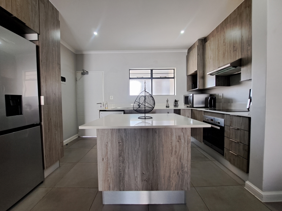 2 Bedroom Property for Sale in Morningside Gauteng