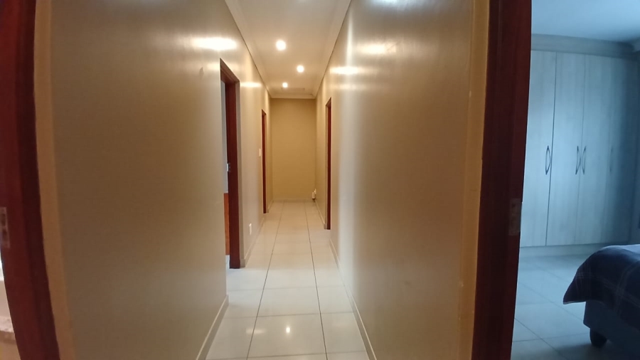 4 Bedroom Property for Sale in Vanderbijlpark SE 8 Gauteng