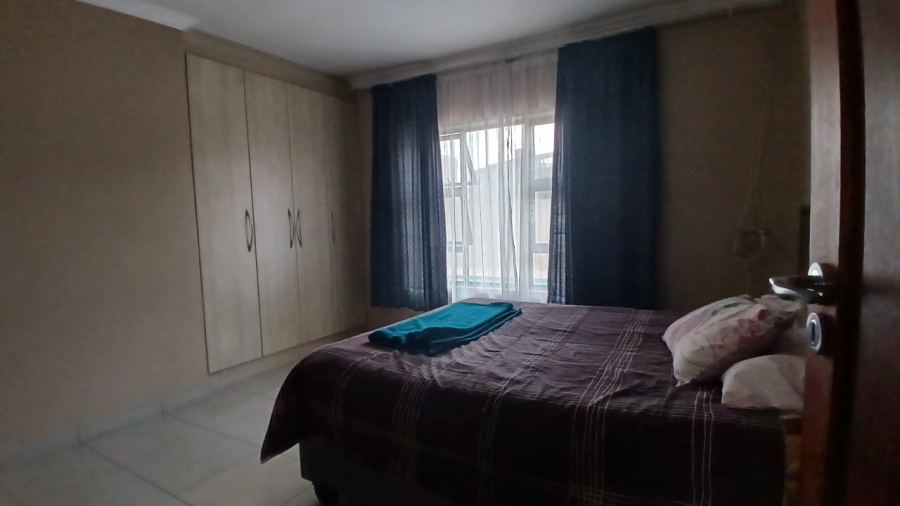 4 Bedroom Property for Sale in Vanderbijlpark SE 8 Gauteng