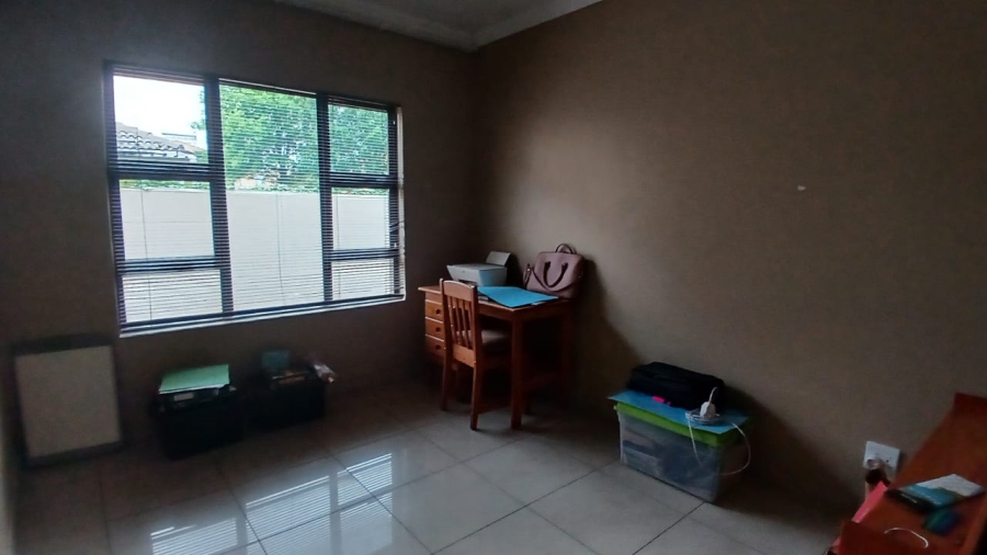4 Bedroom Property for Sale in Vanderbijlpark SE 8 Gauteng