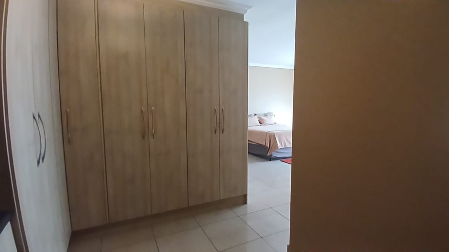 4 Bedroom Property for Sale in Vanderbijlpark SE 8 Gauteng