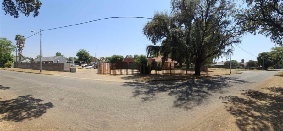 3 Bedroom Property for Sale in Duncanville Gauteng