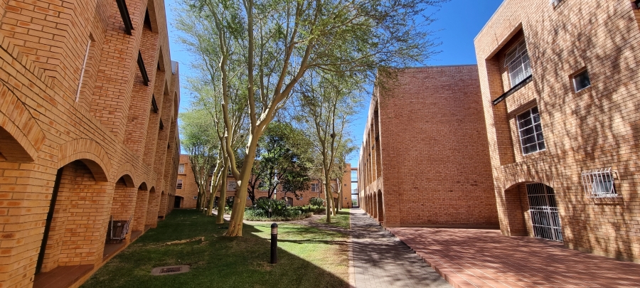 2 Bedroom Property for Sale in Hillcrest Gauteng